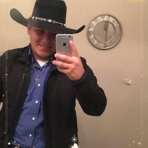 Meet your Posher, Jose